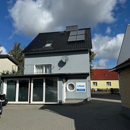 Skypension Schönefeld Esterno foto