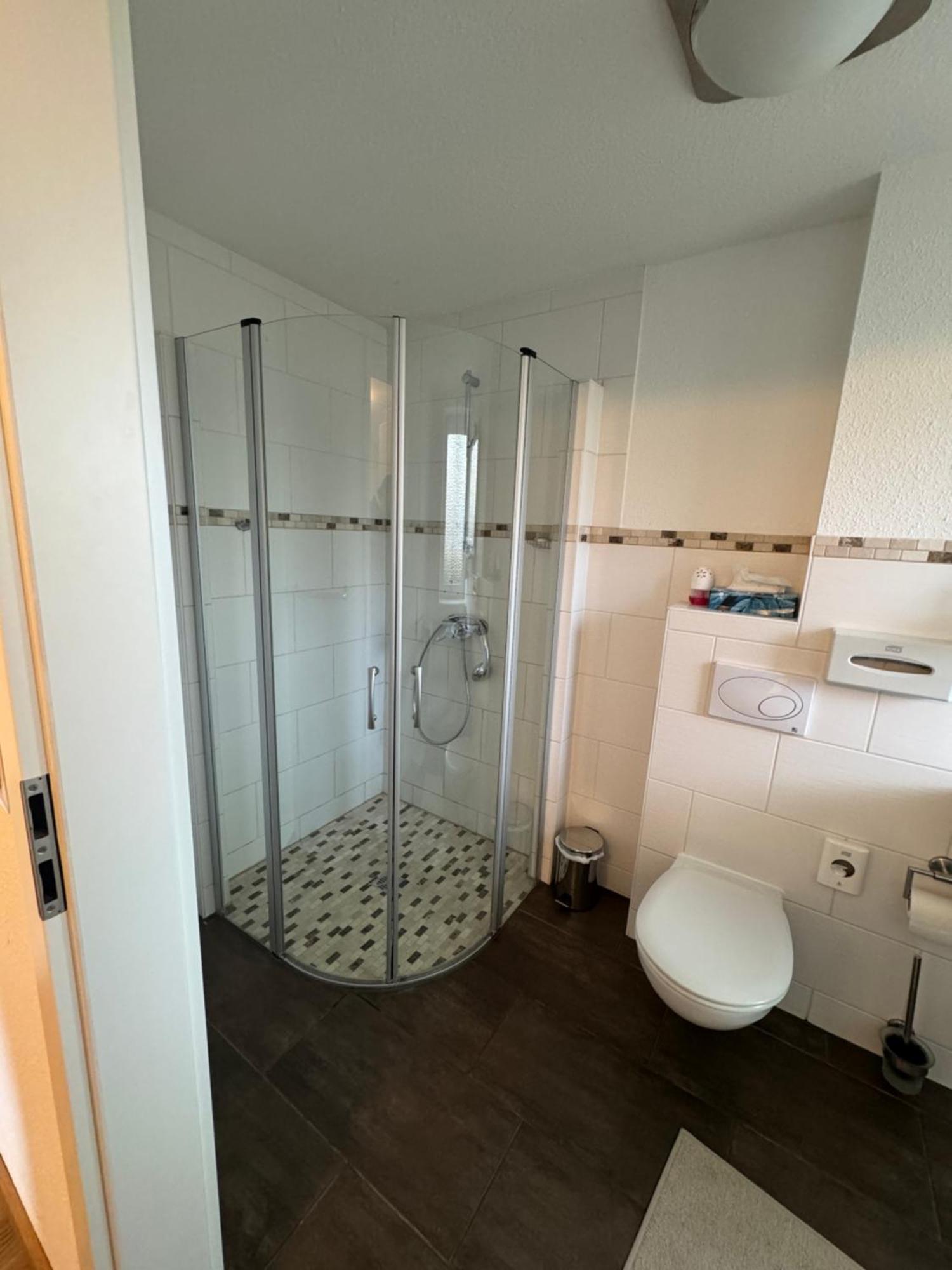 Skypension Schönefeld Esterno foto